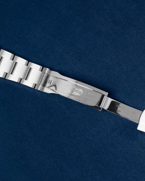 Rolex Oyster Perpetual 126000